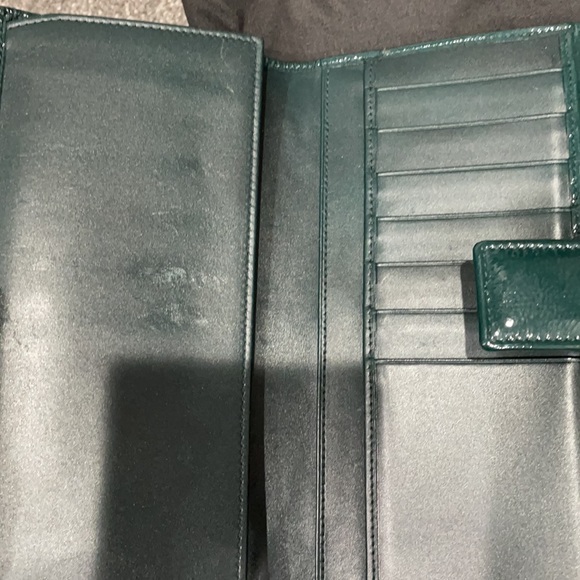 YSL - Picture 2 of 4